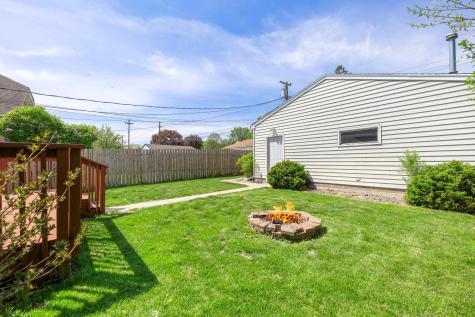 619 12th Avenue N South Saint Paul MN 55075