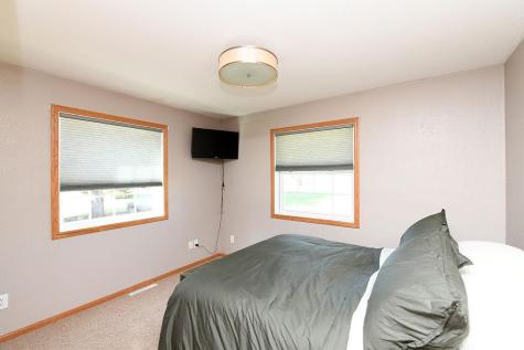 347 4th Avenue W Hunter ND 58048