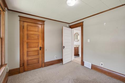 300 4th Avenue S South Saint Paul MN 55075