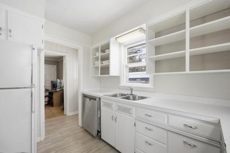 602 4th Street S Moorhead MN 56560