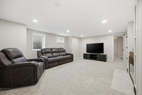 602 4th Street S Moorhead MN 56560