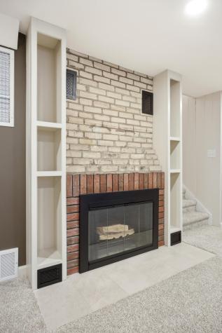 602 4th Street S Moorhead MN 56560