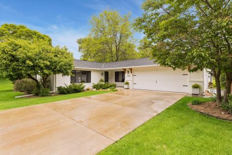 17950 3rd Avenue N Plymouth MN 55447