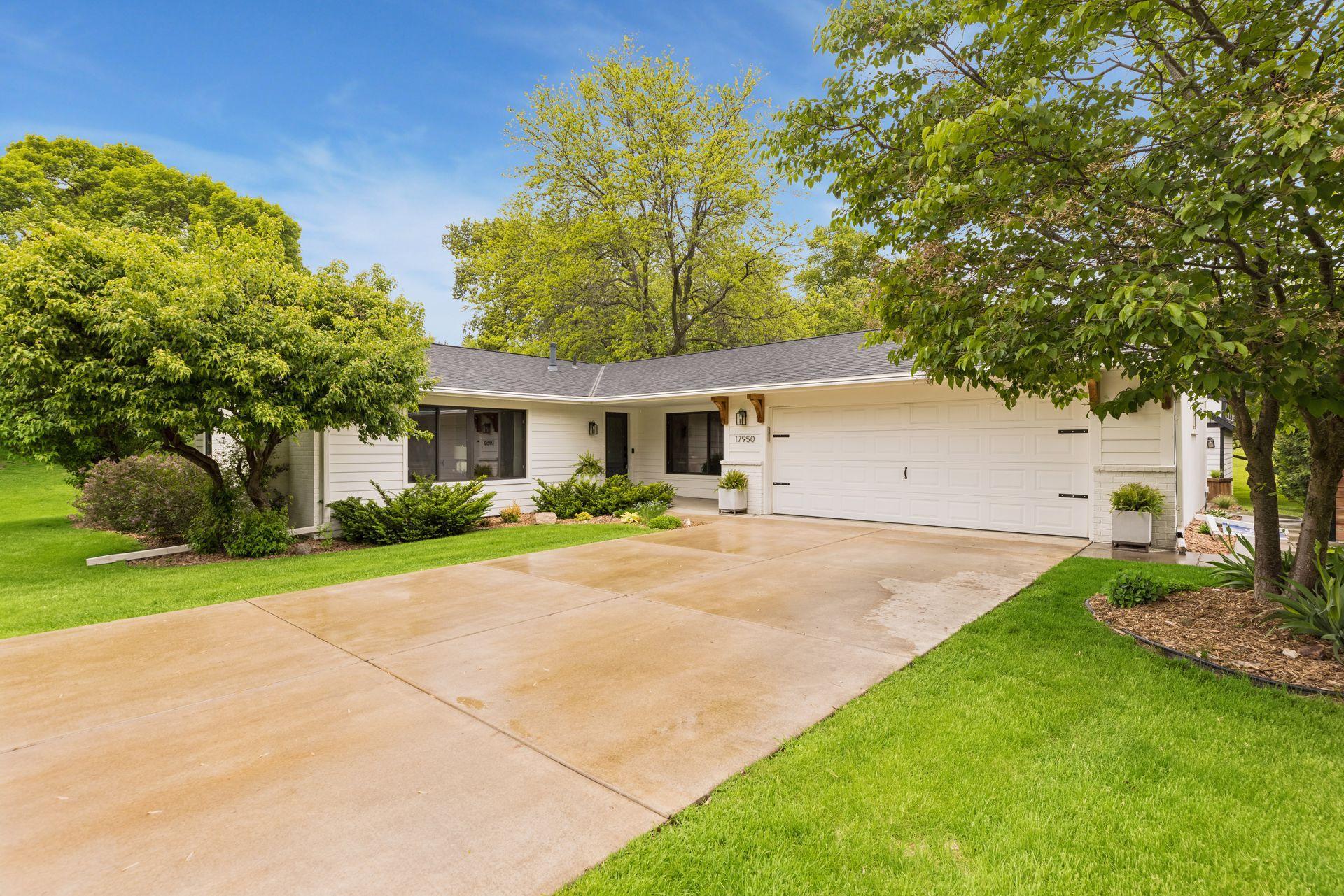 17950 3rd Avenue N Plymouth MN 55447