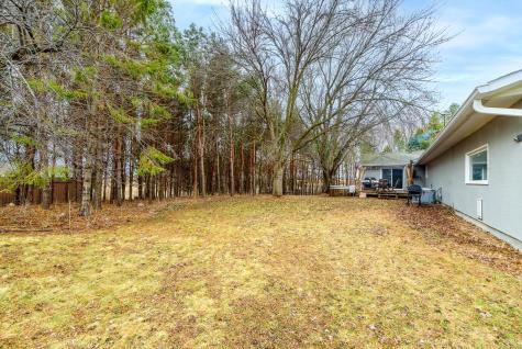 11841 W 250th Street Belle Plaine MN 56011