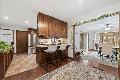 11841 W 250th Street Belle Plaine MN 56011