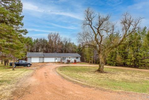 11841 W 250th Street Belle Plaine MN 56011