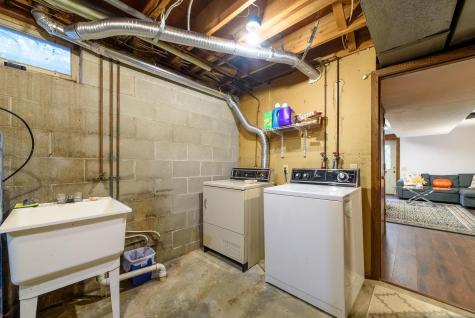 11841 W 250th Street Belle Plaine MN 56011