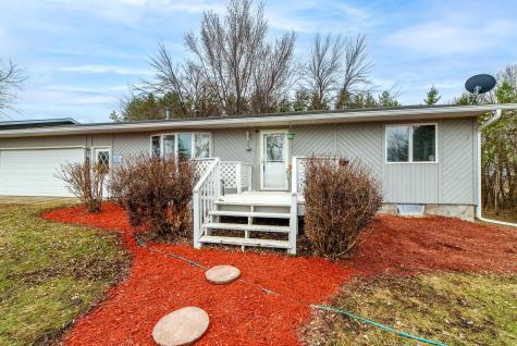 11841 W 250th Street Belle Plaine MN 56011