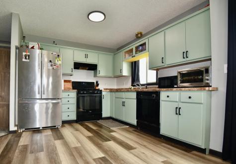 16523 165th Street NE Foley MN 56329