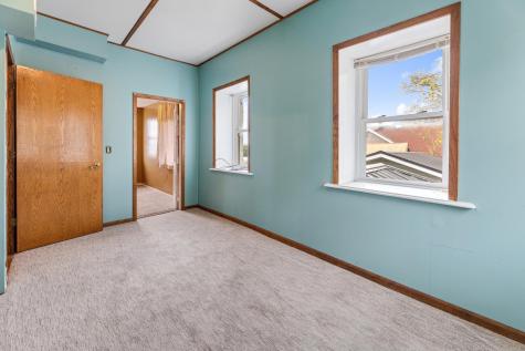 476 S Main Street Fountain City WI 54629