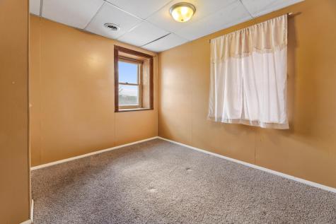 476 S Main Street Fountain City WI 54629