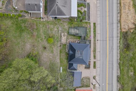 476 S Main Street Fountain City WI 54629