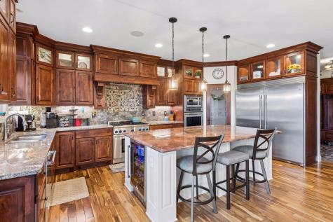 805 Forest Arms Lane Orono MN 55364