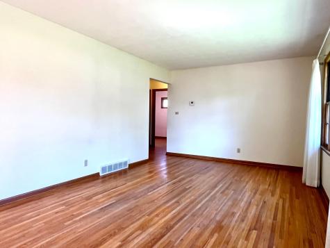 3752 Upper 73rd Street E Inver Grove Heights MN 55076