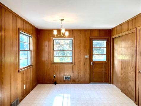 3752 Upper 73rd Street E Inver Grove Heights MN 55076