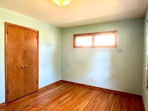 3752 Upper 73rd Street E Inver Grove Heights MN 55076