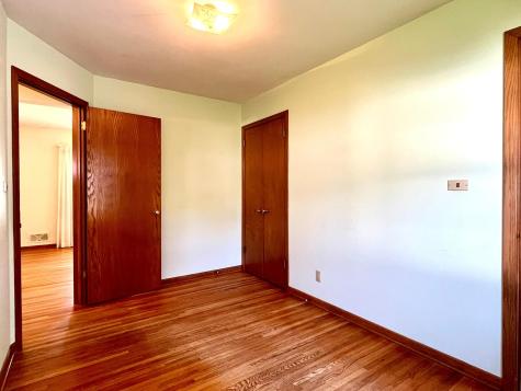 3752 Upper 73rd Street E Inver Grove Heights MN 55076
