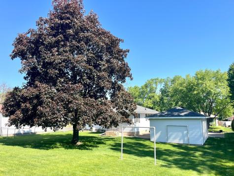 3752 Upper 73rd Street E Inver Grove Heights MN 55076
