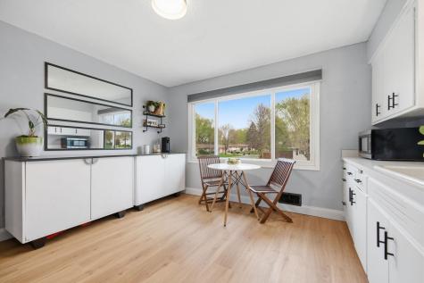 1778 Gabbro Trail Eagan MN 55122