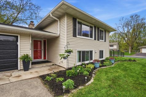1778 Gabbro Trail Eagan MN 55122