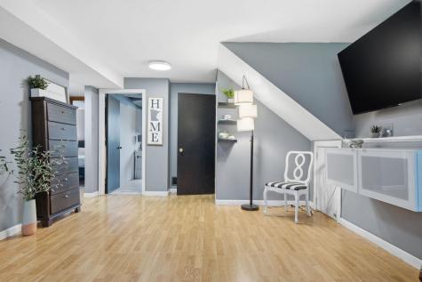 1778 Gabbro Trail Eagan MN 55122