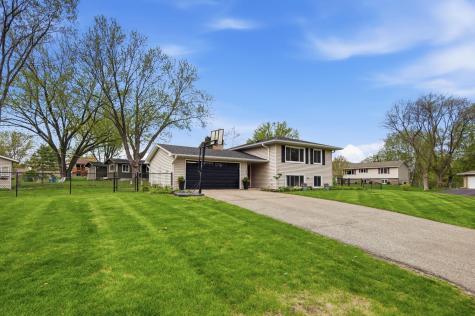 1778 Gabbro Trail Eagan MN 55122
