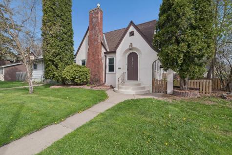 1415 Oak Street Brainerd MN 56401