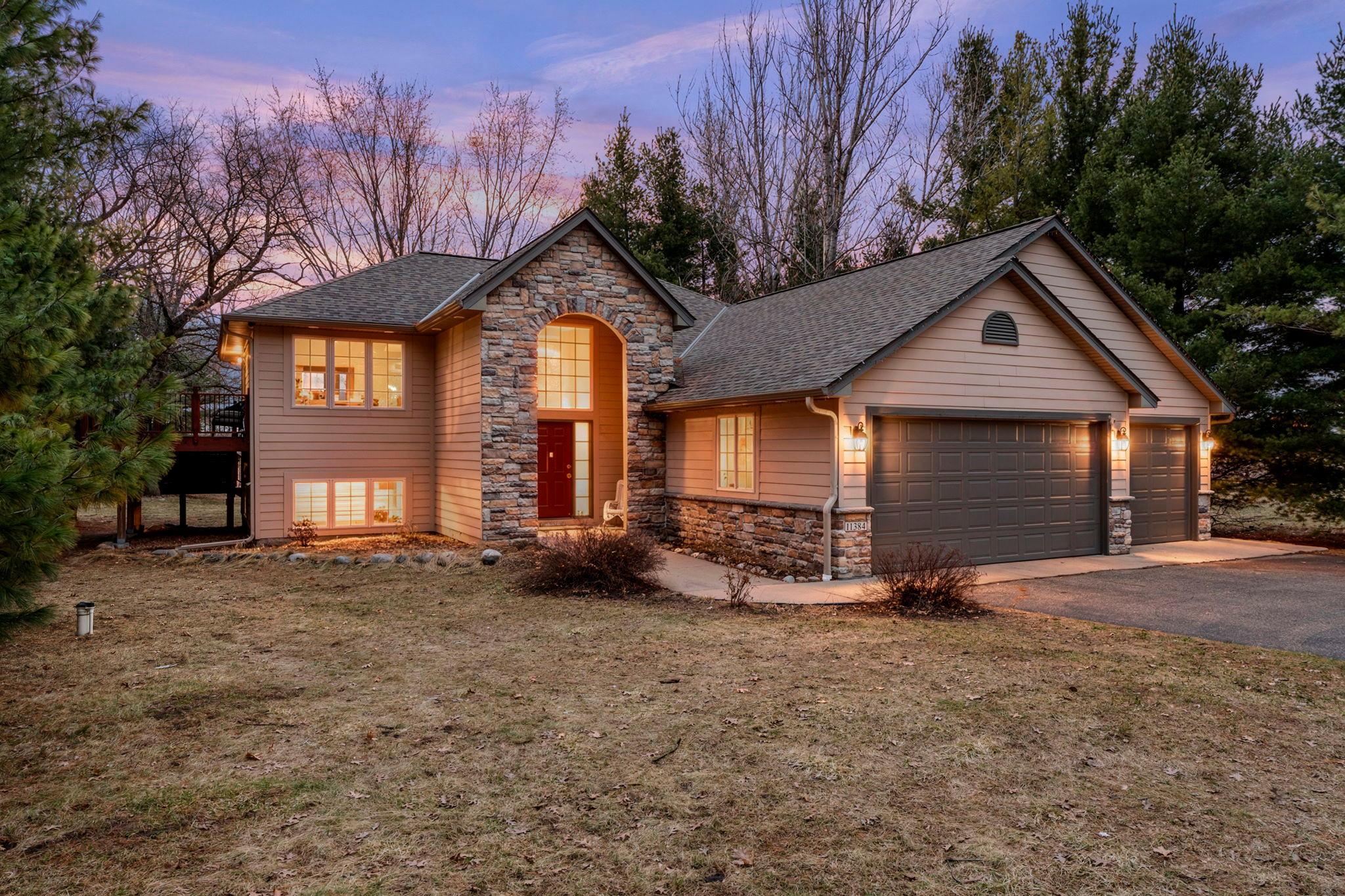 11384 269th Avenue NW Zimmerman MN 55398