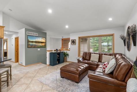 11384 269th Avenue NW Zimmerman MN 55398