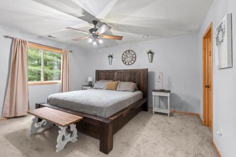 11384 269th Avenue NW Zimmerman MN 55398