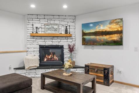 11384 269th Avenue NW Zimmerman MN 55398