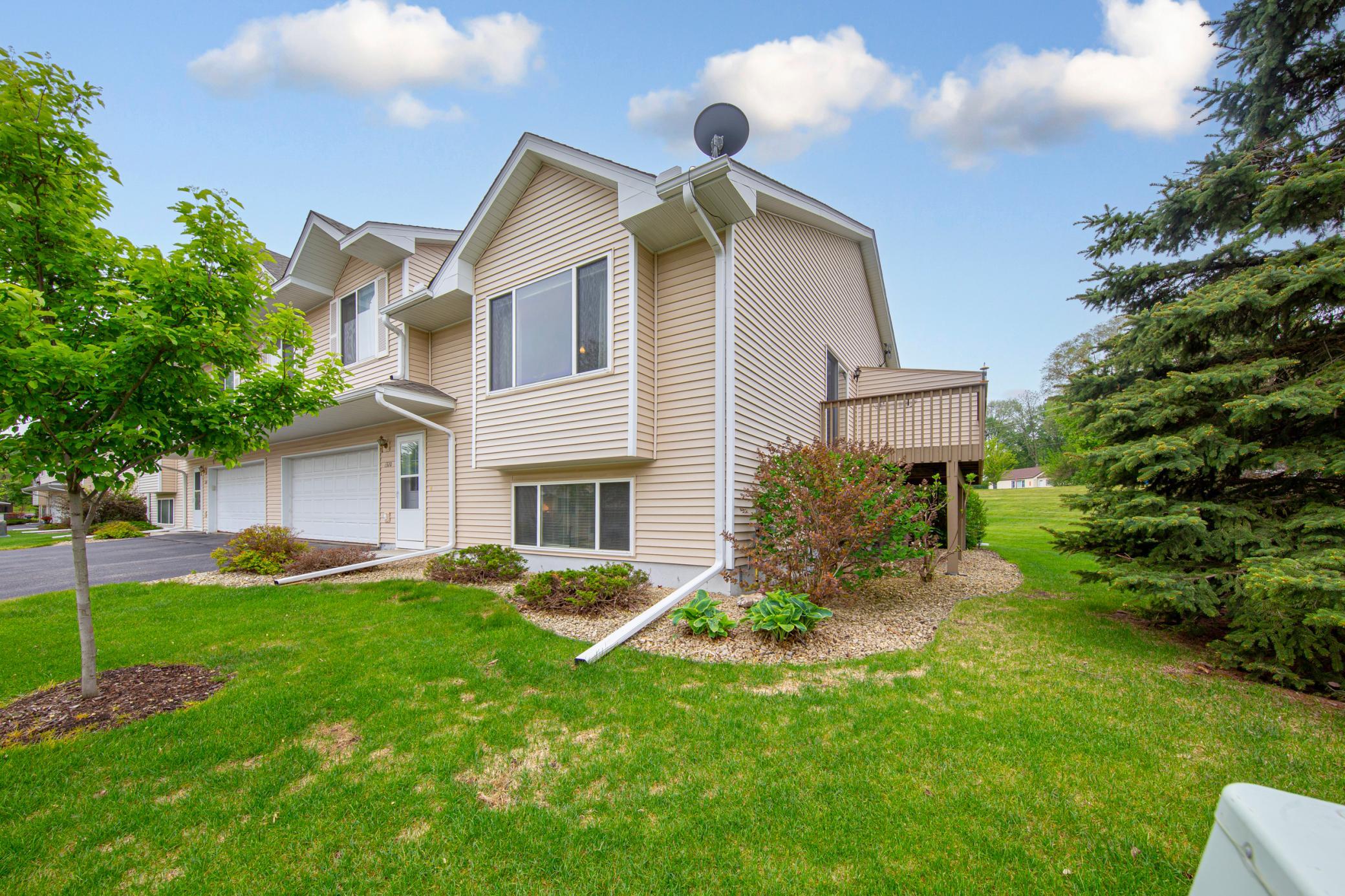 1320 S Trail Drive Faribault MN 55021