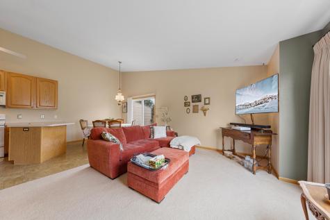 1320 S Trail Drive Faribault MN 55021