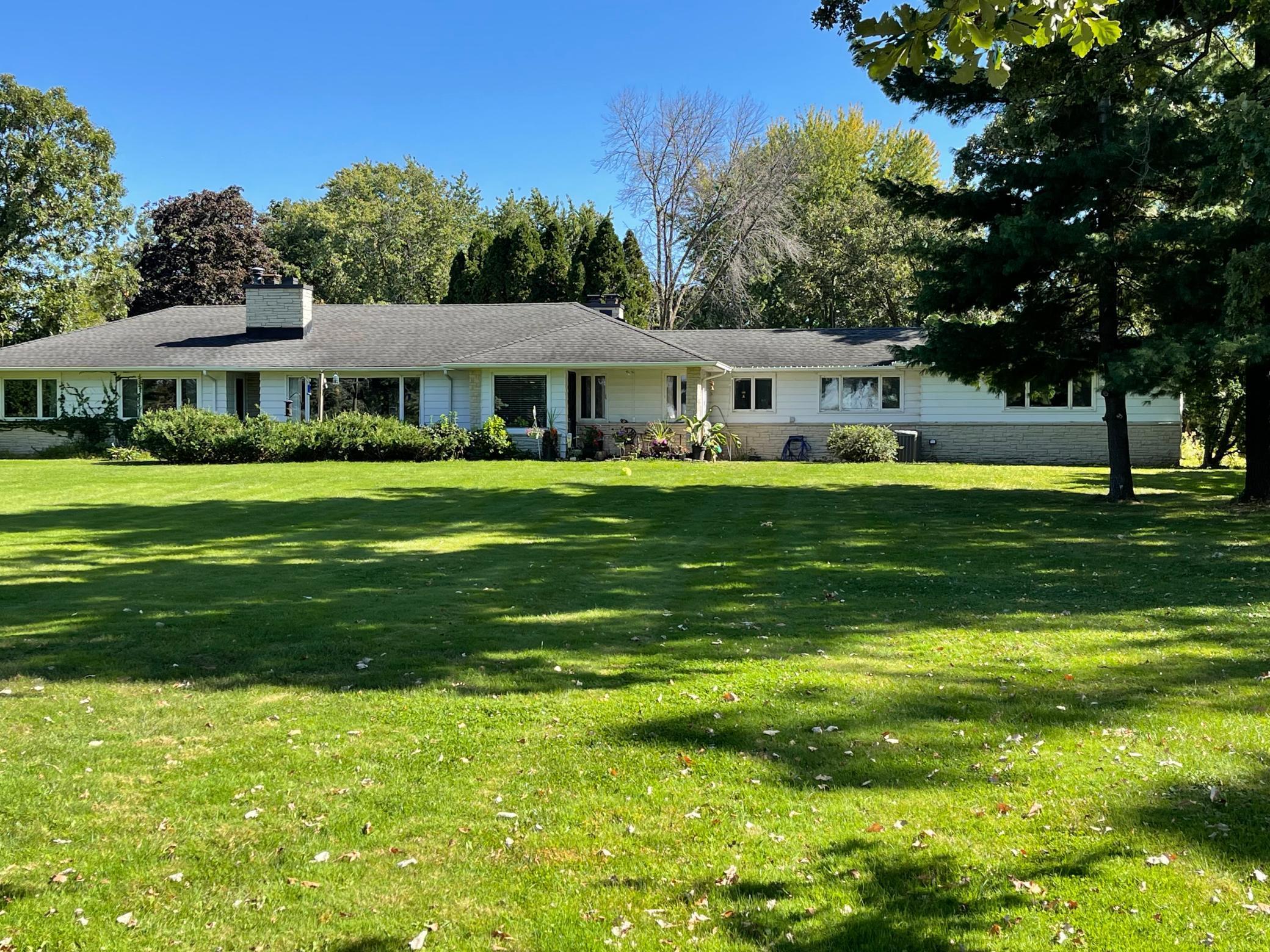 604 Oakland Place NE Austin MN 55912