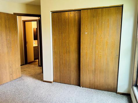 7675 142nd Street W Apple Valley MN 55124