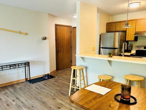 7675 142nd Street W Apple Valley MN 55124