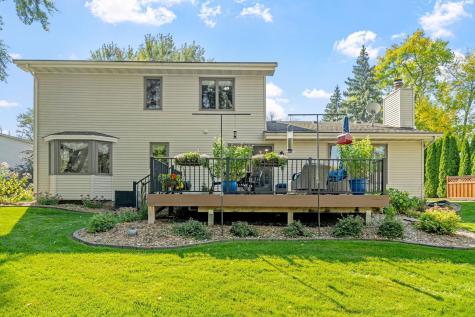 10710 36th Place N Plymouth MN 55441