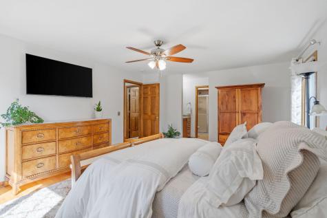 10710 36th Place N Plymouth MN 55441