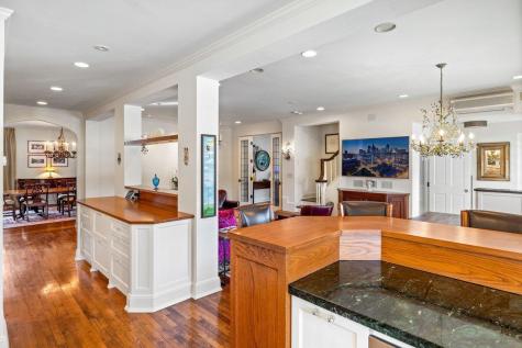 1014 Mount Curve Avenue Minneapolis MN 55403