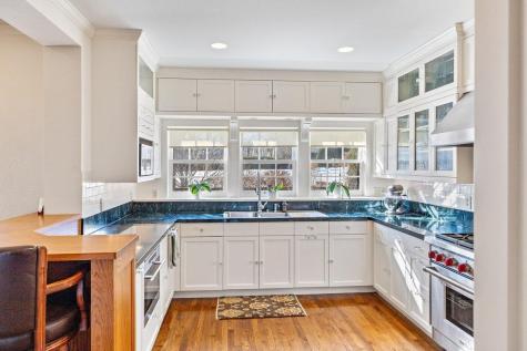 1014 Mount Curve Avenue Minneapolis MN 55403