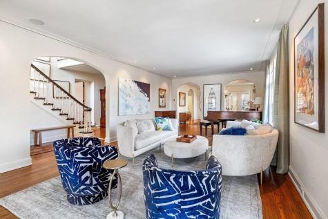 1014 Mount Curve Avenue Minneapolis MN 55403