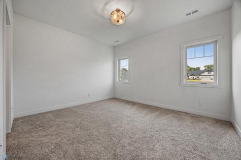 305 Prairie Drive N Hankinson ND 58041