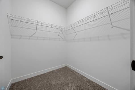 305 Prairie Drive N Hankinson ND 58041