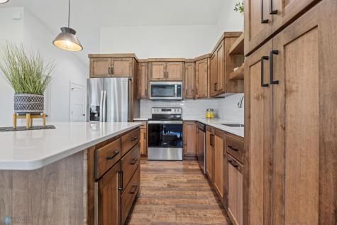 305 Prairie Drive N Hankinson ND 58041