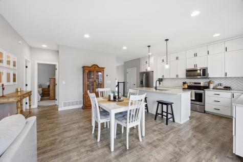 7252 26th Street S Fargo ND 58104