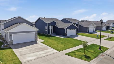 7252 26th Street S Fargo ND 58104
