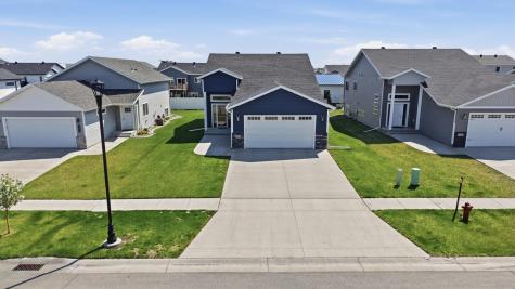 7252 26th Street S Fargo ND 58104