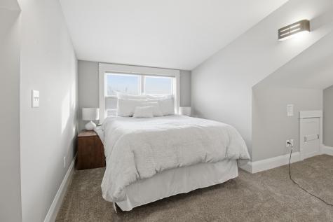 309 Etna Street Saint Paul MN 55106