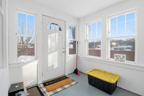 309 Etna Street Saint Paul MN 55106